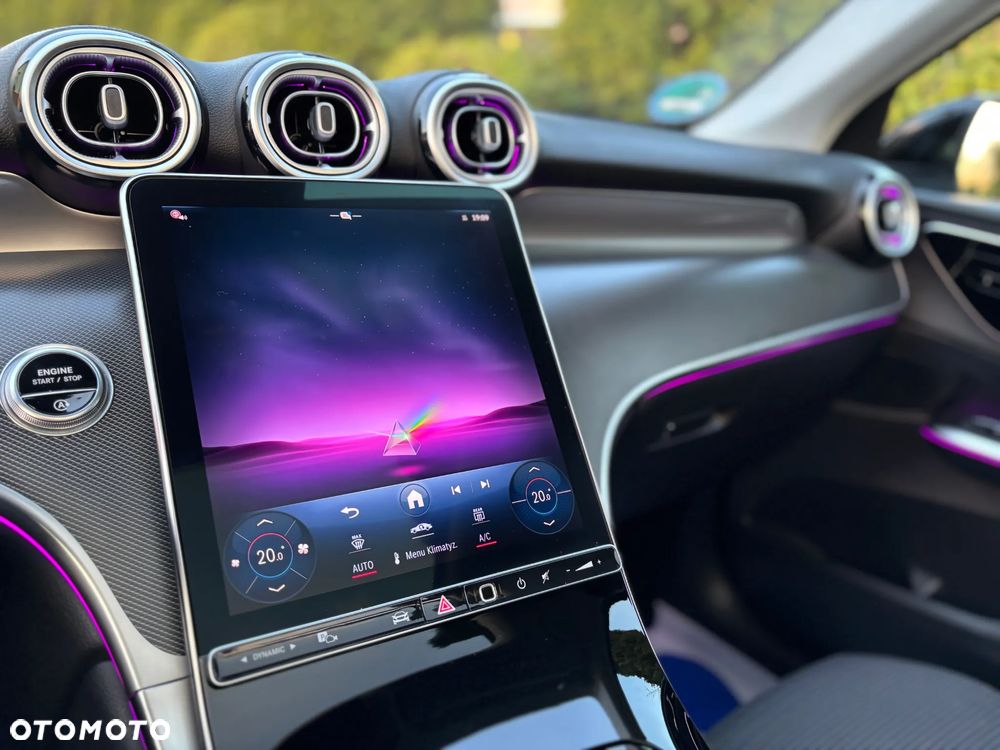 Mercedes-Benz GLC 220 d 4Matic 9G-TRONIC Avantgarde Advanced - 36