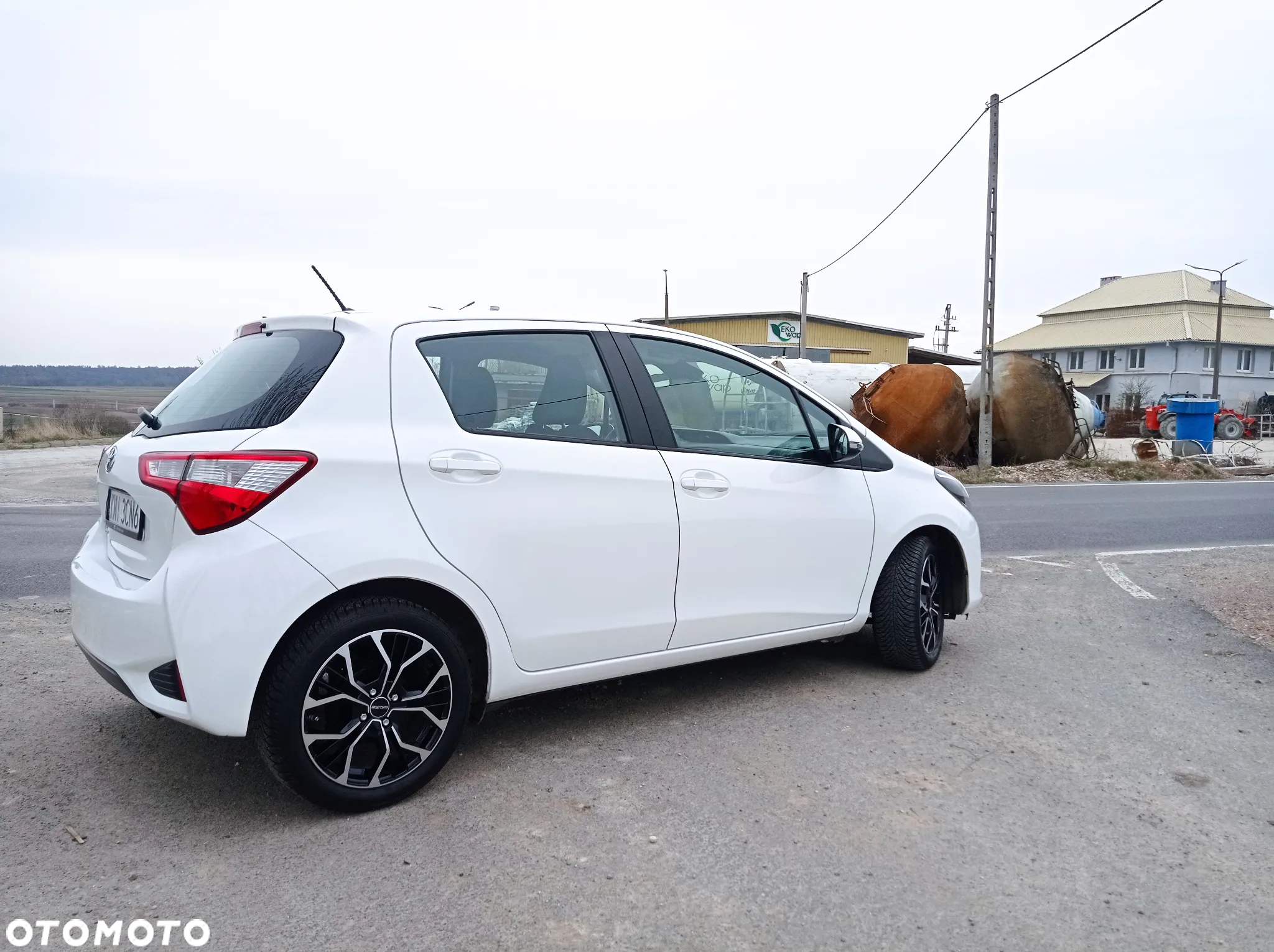 Toyota Yaris 1.0 Active - 3