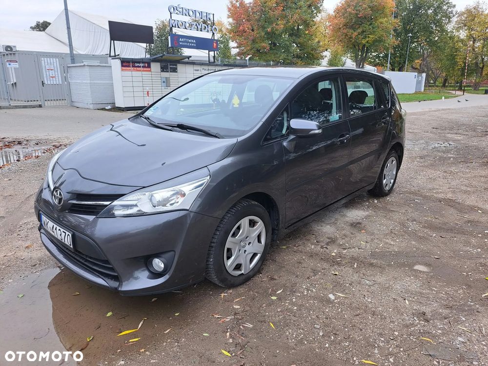 Toyota Verso 2013 photo 4