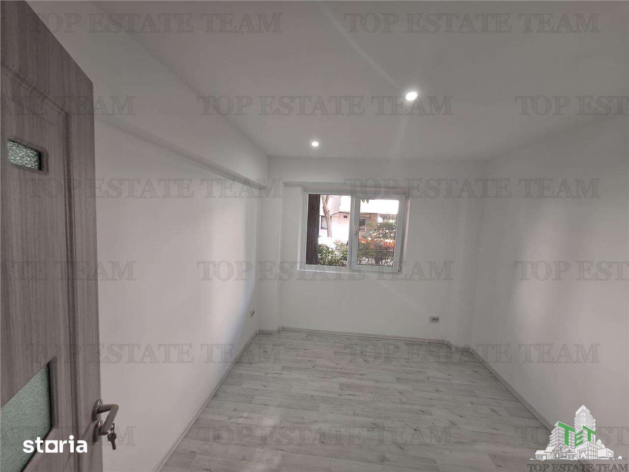 Apartament elegant - 4 camere - vanzare - Braila — fotografia 3