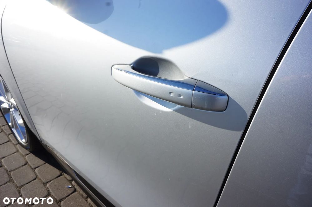 Renault Scenic ENERGY dCi 110 EXPERIENCE - 11