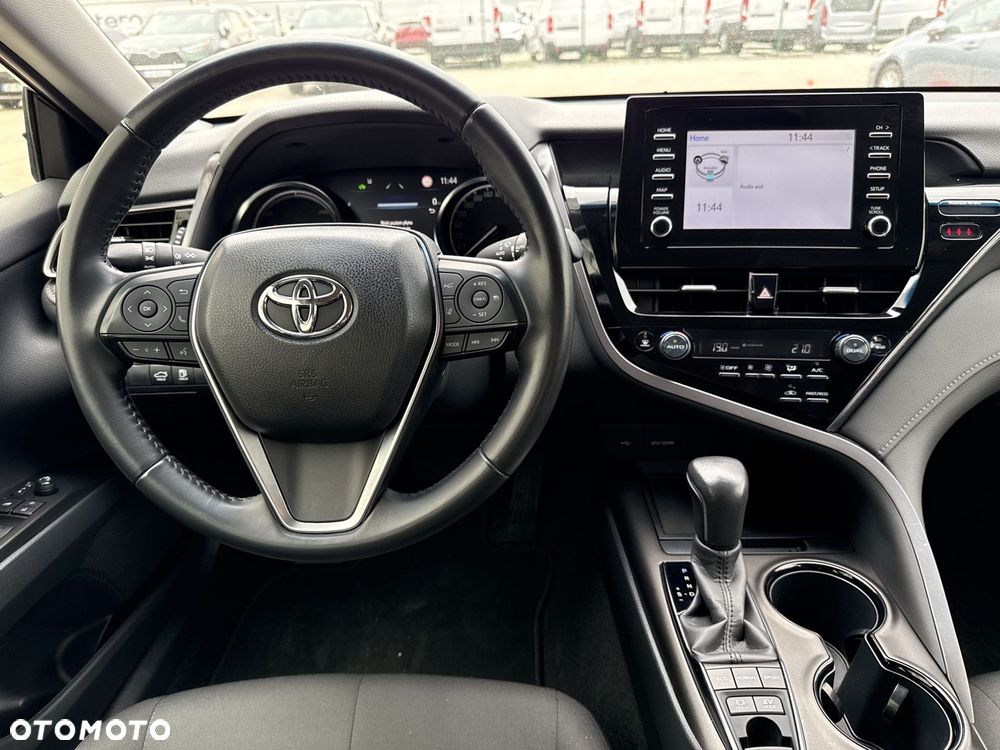Toyota Camry 2.5 Hybrid Comfort CVT - 10