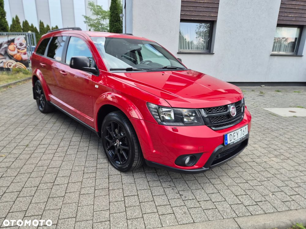 Fiat Freemont 2.0 Multijet Black Code AWD - 4