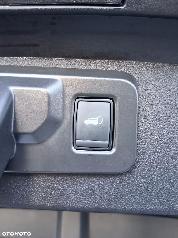 Renault Scenic EV87 Iconic - 21