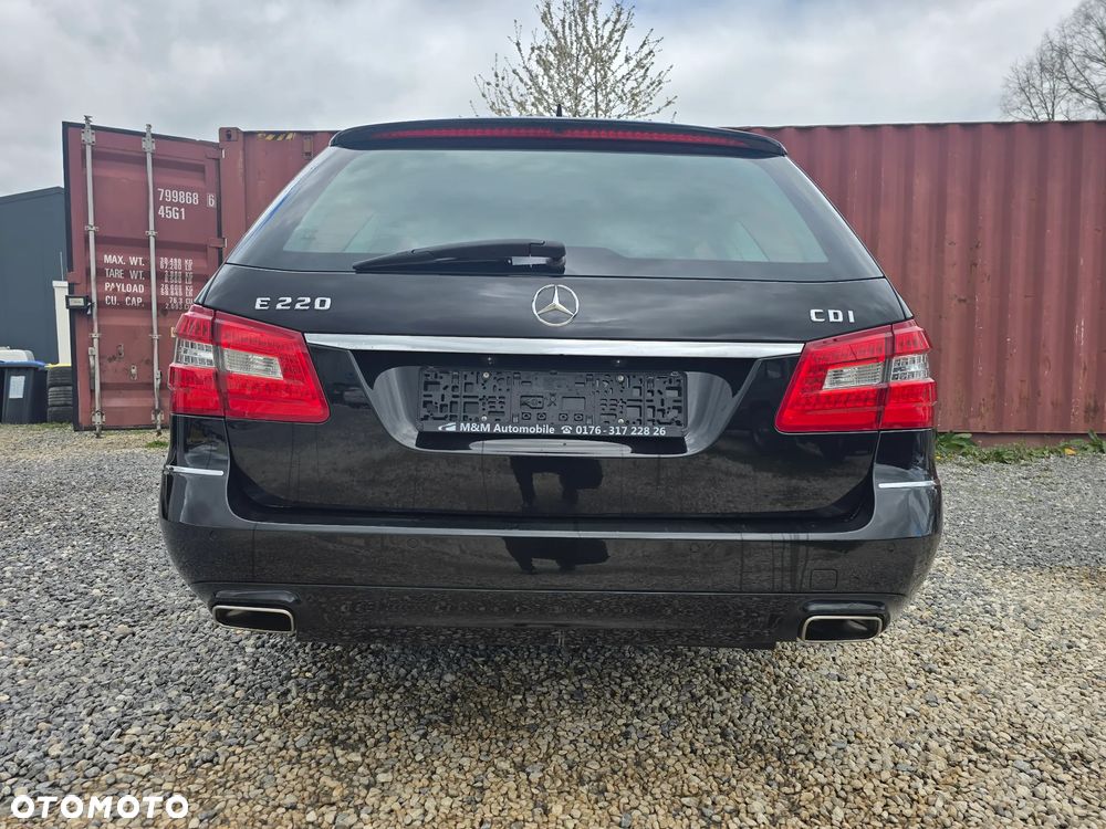 Mercedes-Benz Klasa E 220 CDI DPF BlueEFFICIENCY 7G-TRONIC Avantgarde - 6