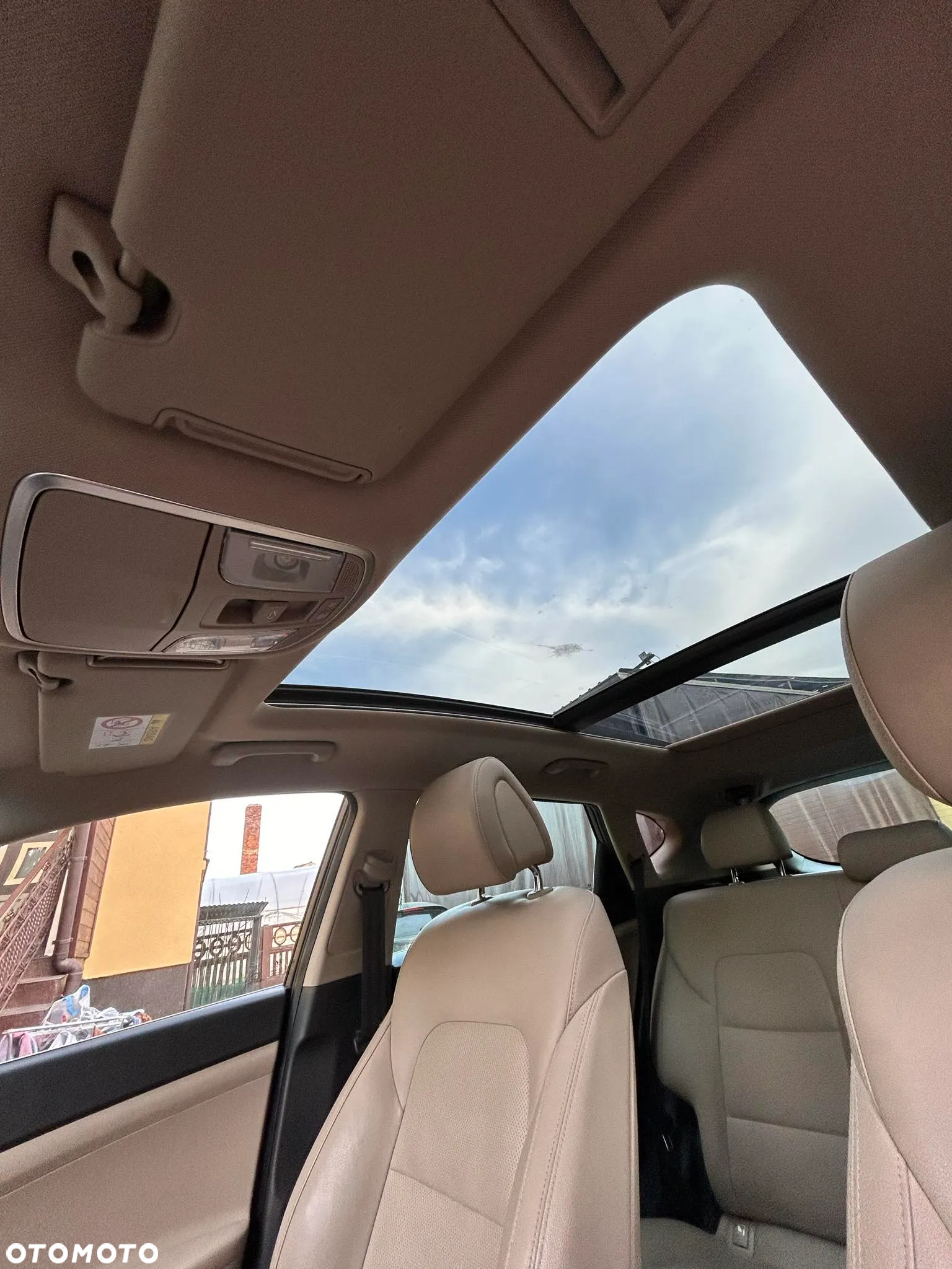 Hyundai Tucson 1.7 CRDI BlueDrive Premium 2WD DCT - 19