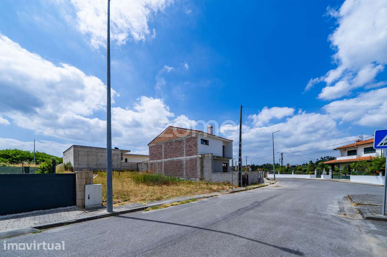 Lote de Terreno para Moradia Geminada | Cabanelas – Vila Verde - Grande imagem: 4/19