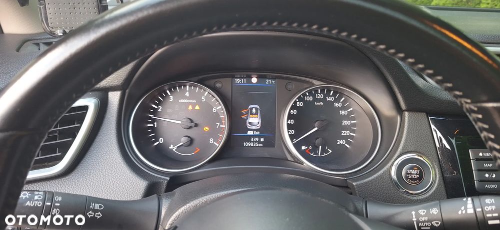 Nissan Qashqai 1.3 DIG-T N-Connecta - 8