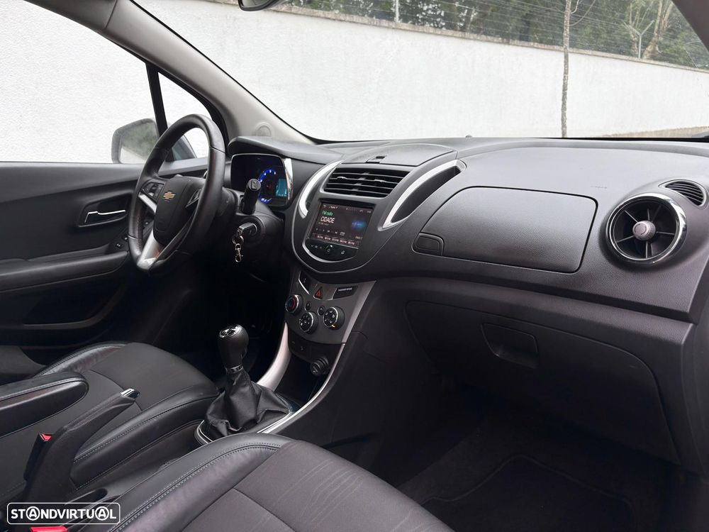 Chevrolet Trax 1.7 VCDi LT - 27
