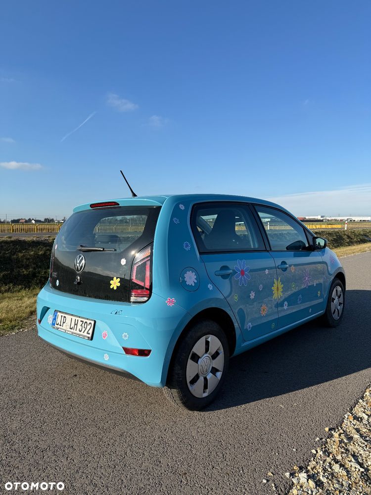 Volkswagen up! - 5