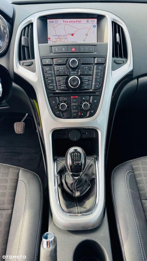 Opel Astra 2.0 CDTI ecoFLEX Start/Stop - 22