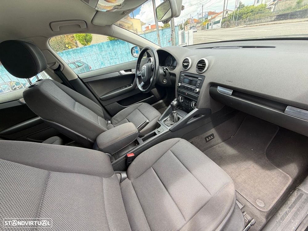 Audi A3 Sportback - 15