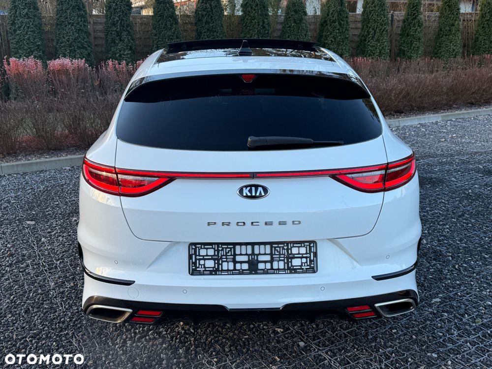 Kia ProCeed 1.6 T-GDI DCT7 OPF GT - 15