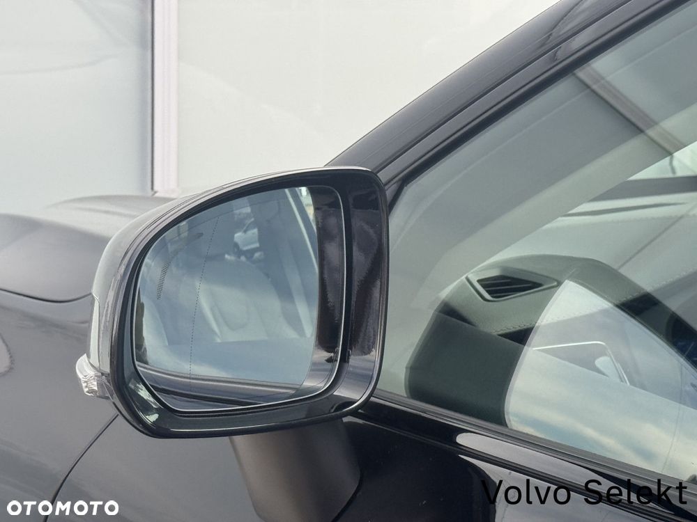 Volvo XC 60 - 35
