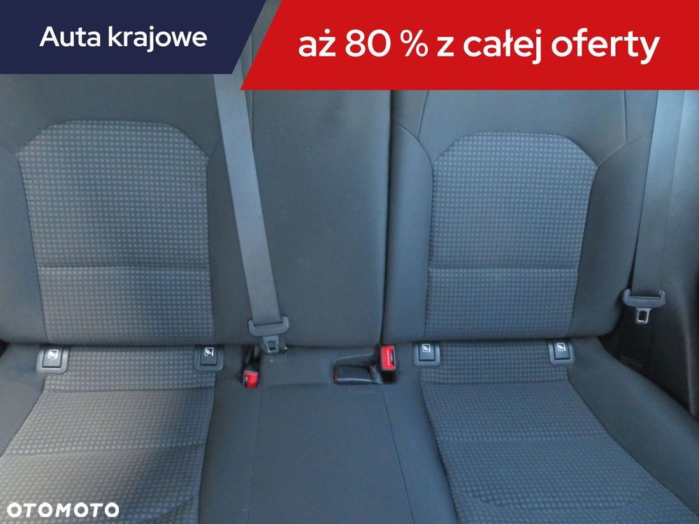 Kia Ceed - 12