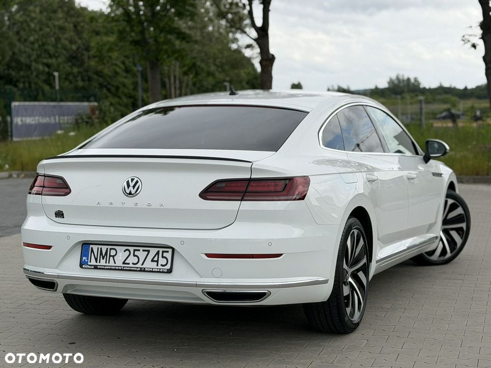 Volkswagen Arteon 2.0 TDI R-Line DSG - 12