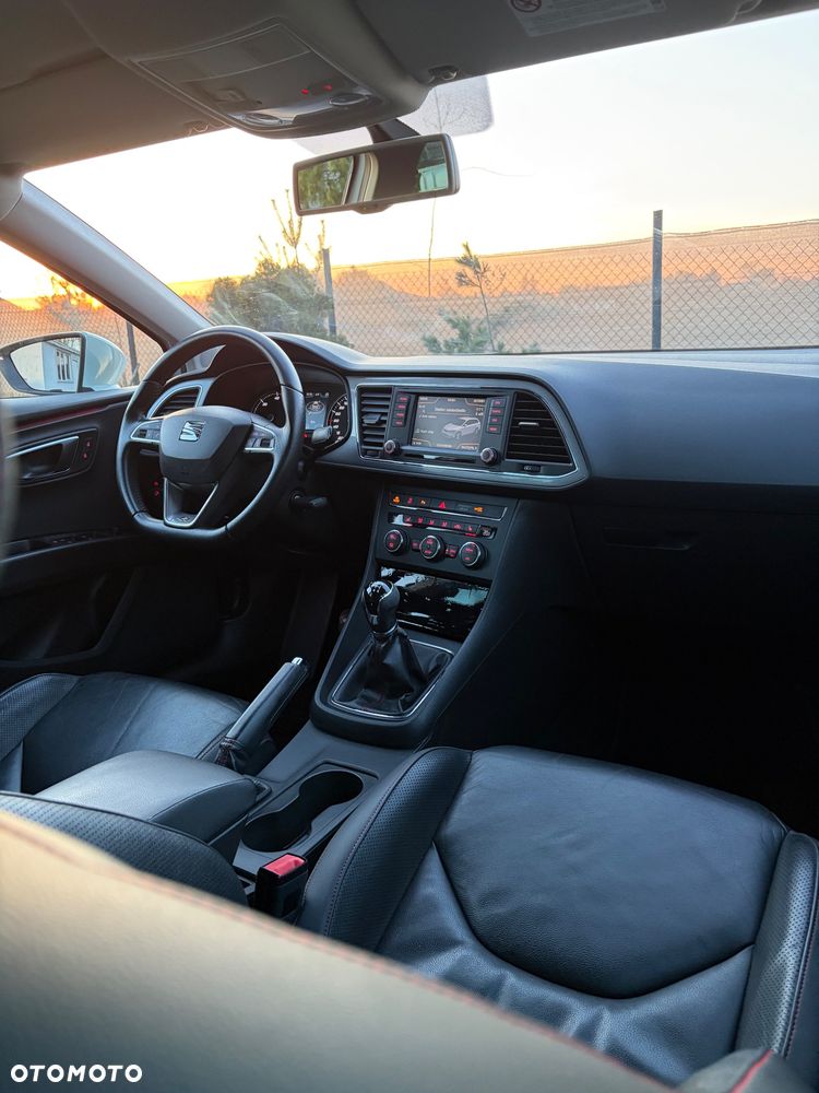 Seat Leon 2.0 TDI FR S&S EU6 - 23