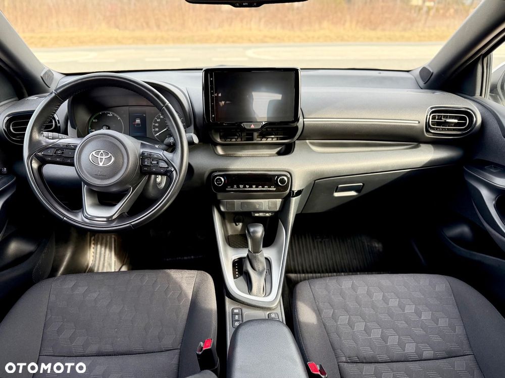 Toyota Yaris - 6