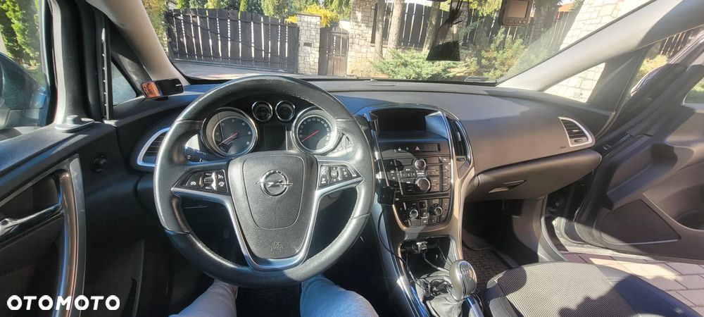 Opel Astra IV Sports Tourer 12-16 - 15