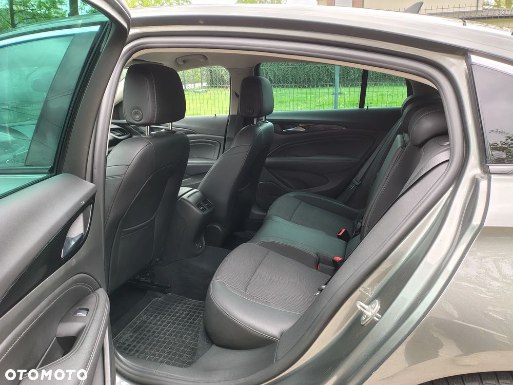 Opel Insignia 1.6 T Innovation S&S - 9