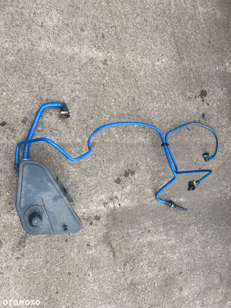 MERCEDES 176 cla 117 AMG 45 filtr przewody paliwa - 2