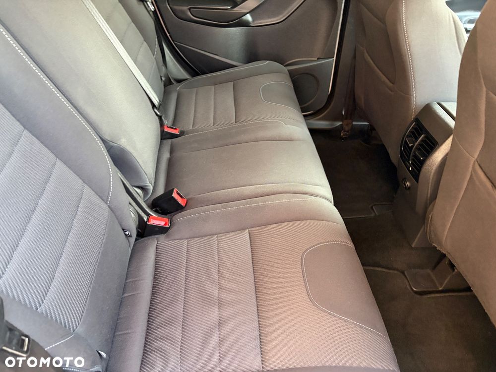 Ford Kuga 1.5 EcoBoost 2x4 Titanium - 27