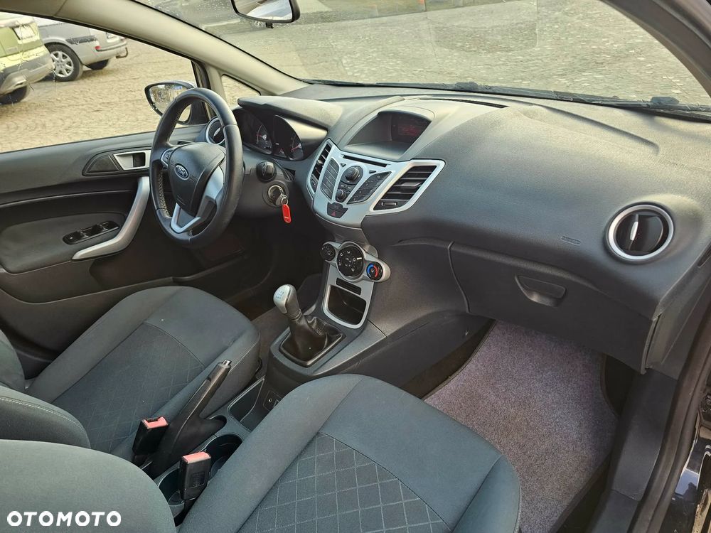 Ford Fiesta 1.4 TDCi Titanium - 18