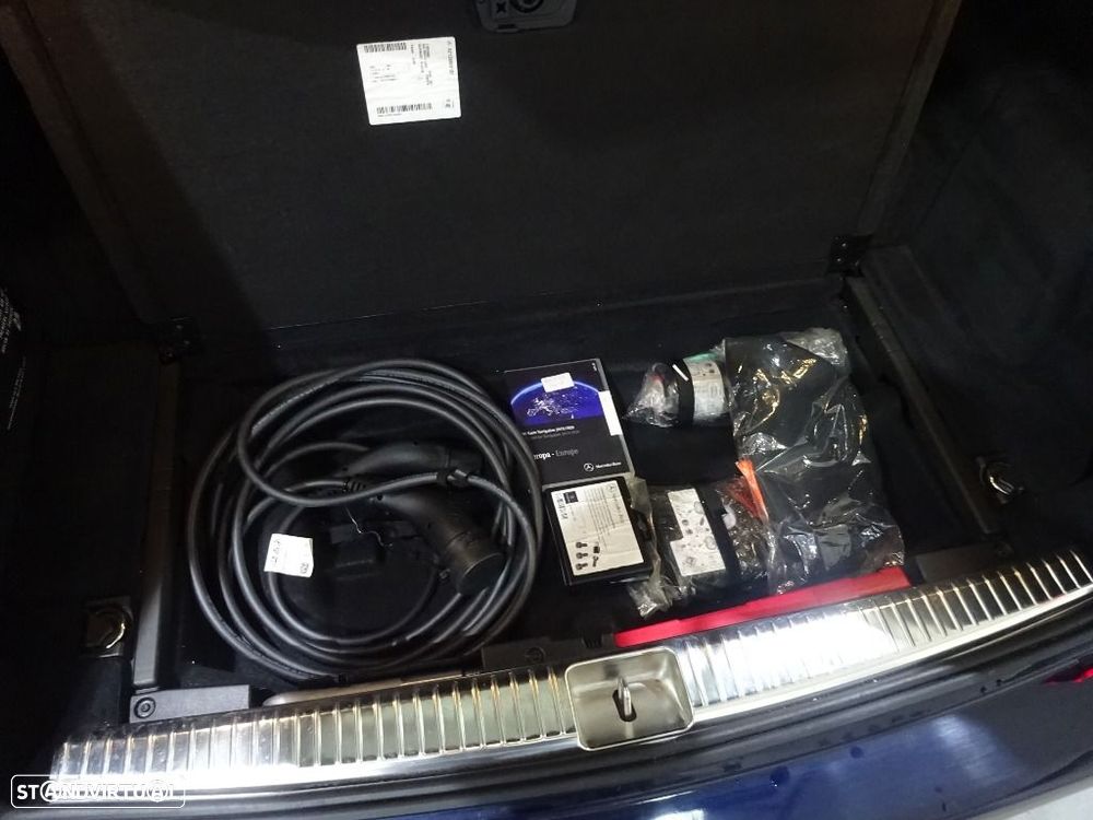 Mercedes-Benz E 300 - 34