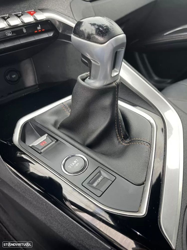 Peugeot 5008 1.2 PureTech GT Line - 32