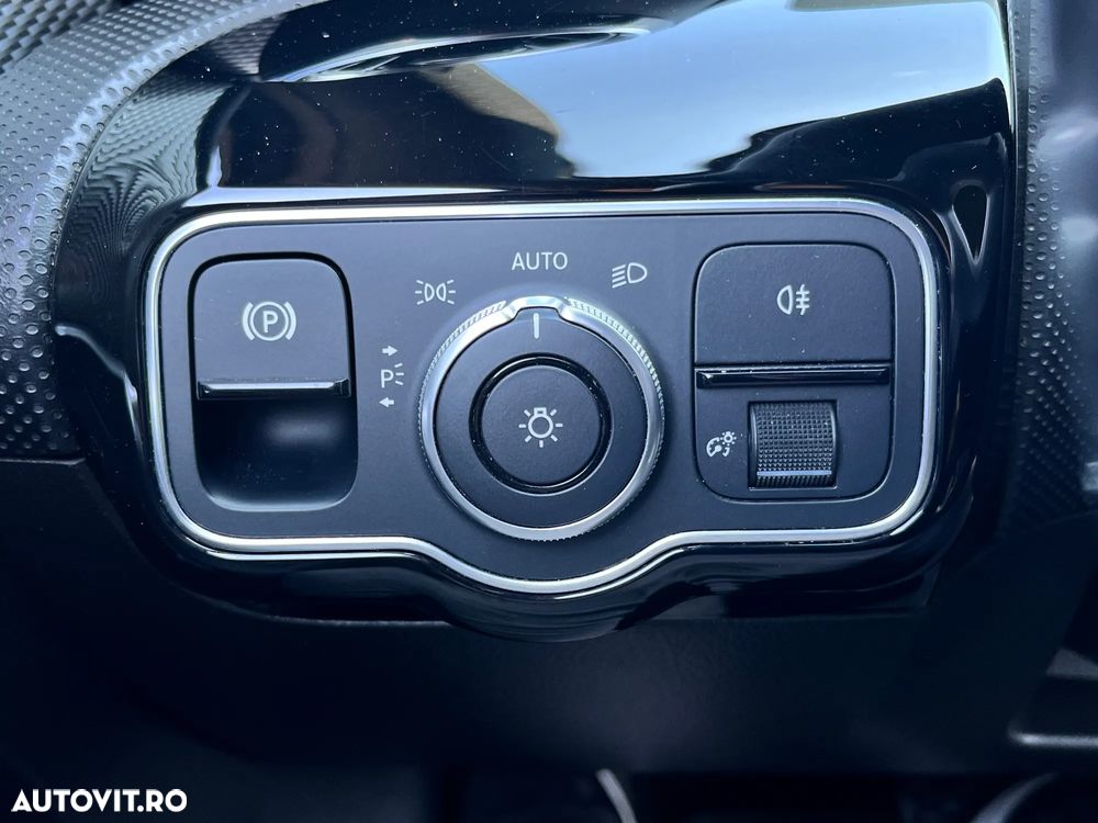 Mercedes-Benz A 180 - 20