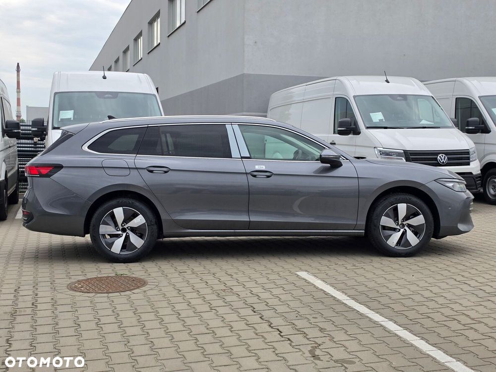 Volkswagen Passat Variant - 8
