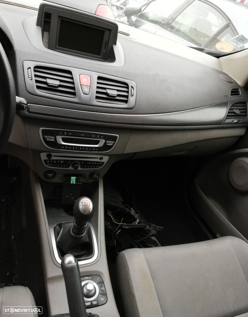 Peças Renault Megane III SW (KZ0/1) 2009 a 2015 - 10