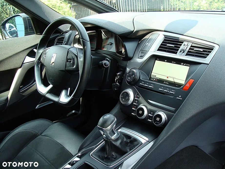 Citroën DS5 BlueHDi 150 Chic - 11