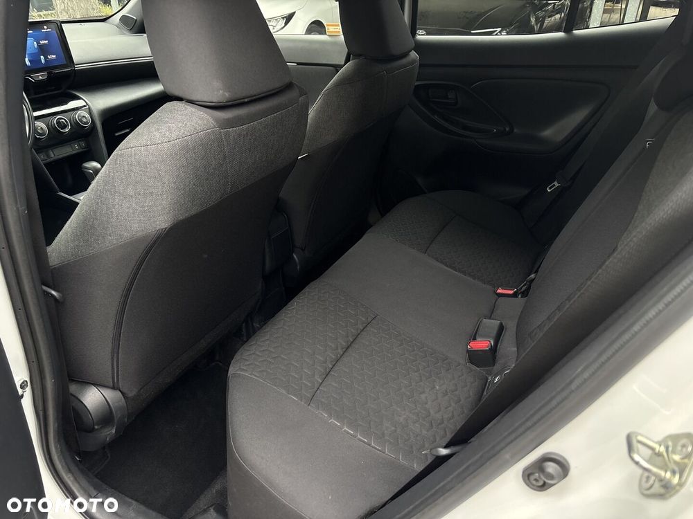 Toyota Yaris Cross 1.5 Comfort CVT - 16