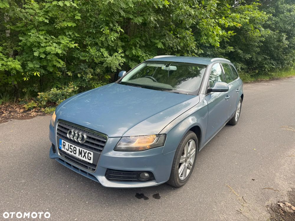 Audi A4 Avant - 1