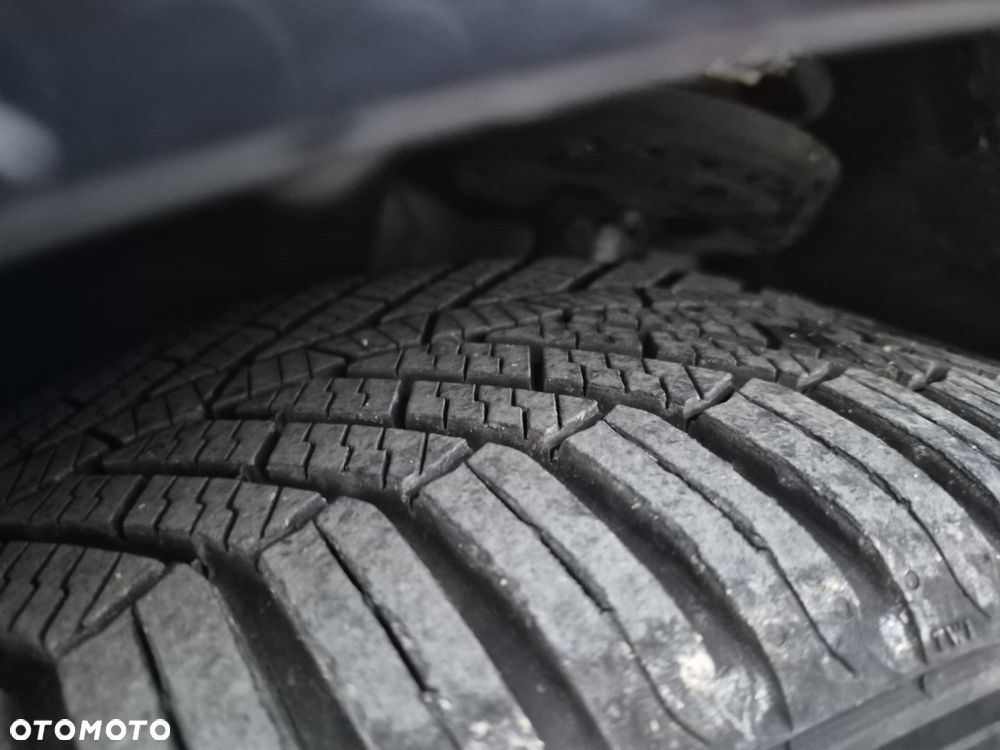 Opel Astra 1.4 Turbo Innovation - 28