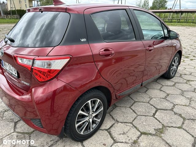 Toyota Yaris Hybrid 100 Life - 5