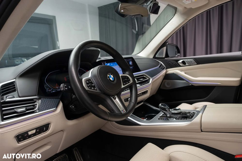 BMW X7 - 27