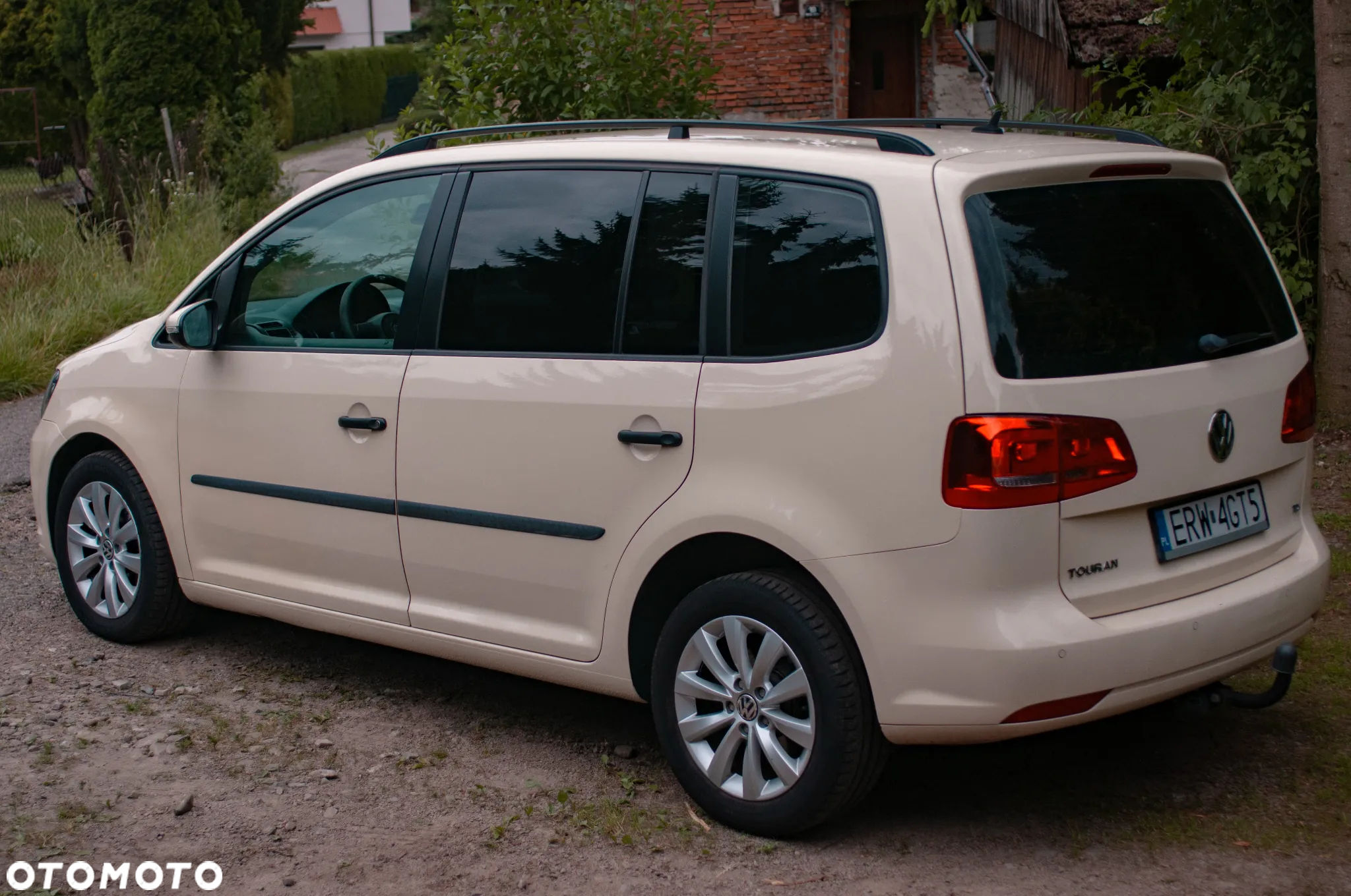 Volkswagen Touran 1.6 TDI DPF Comfortline DSG - 5