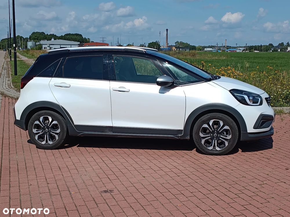 Honda Jazz 1.5 i-MMD Executive Crosstar (Czarny Dach) - 12