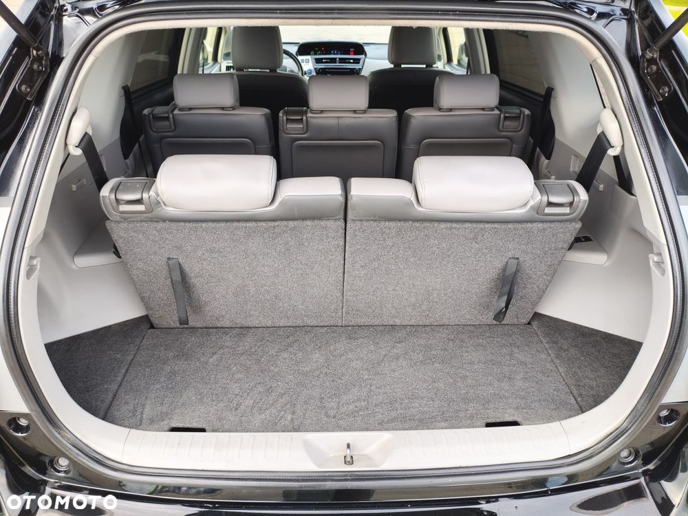 Toyota Prius+ (Hybrid) Comfort - 36
