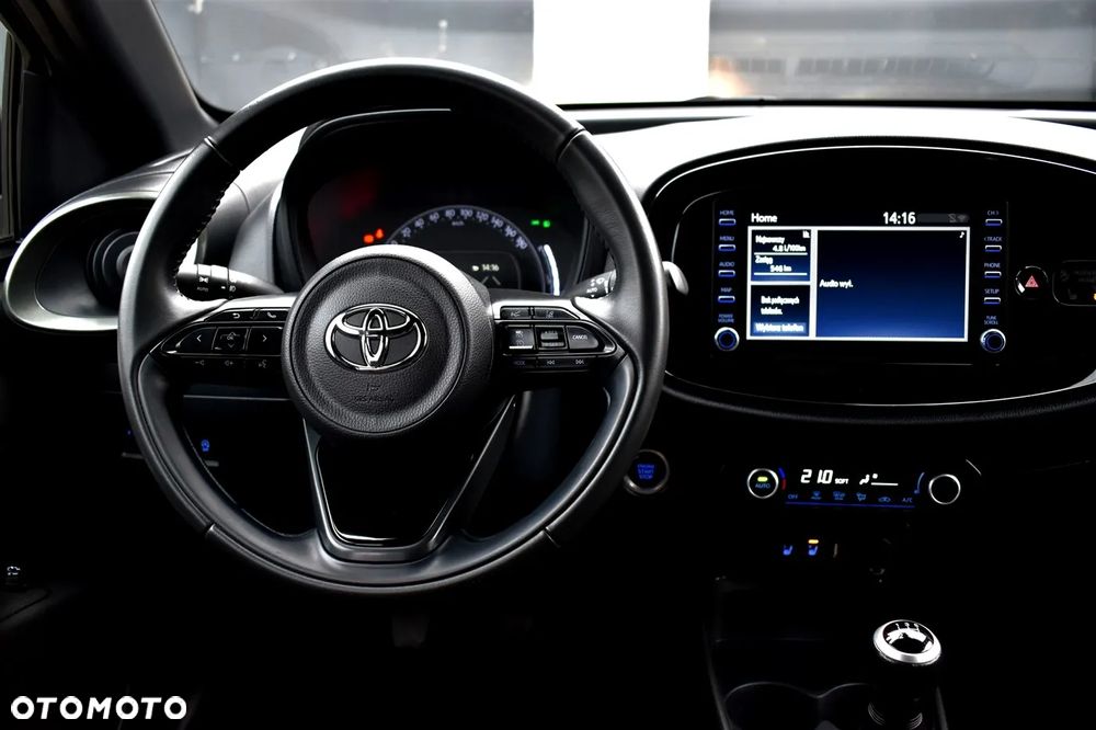 Toyota Aygo X Air Style - 24