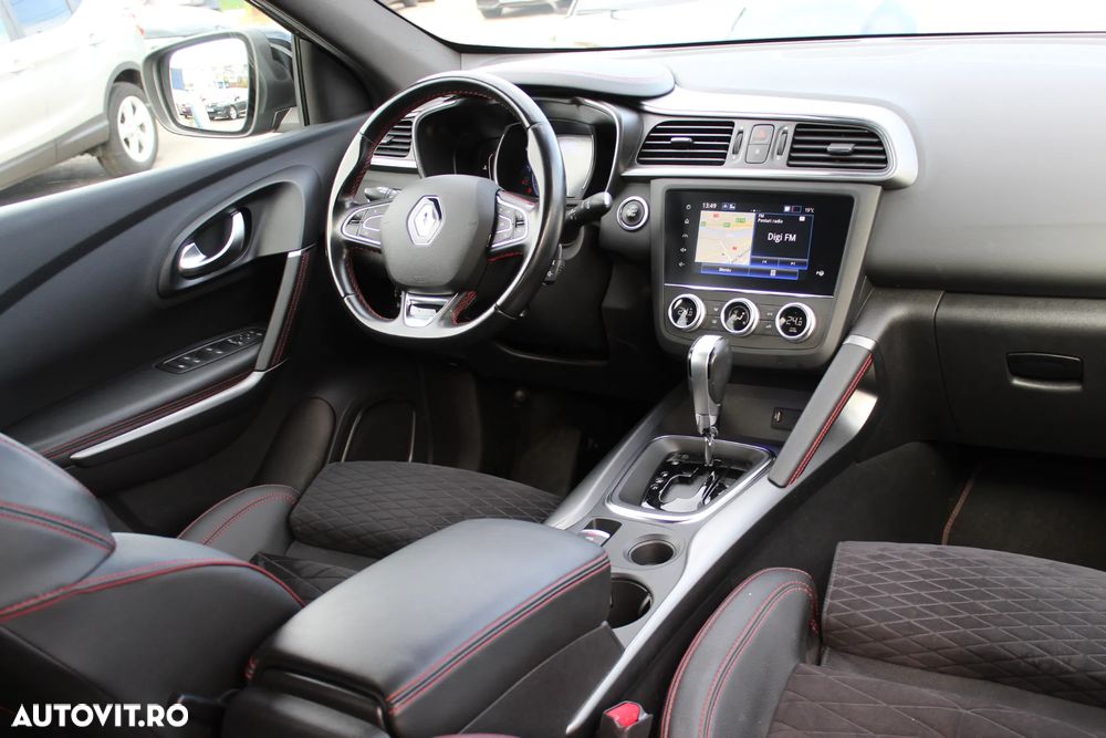 Renault Kadjar TCe EDC GPF Black Edition - 4