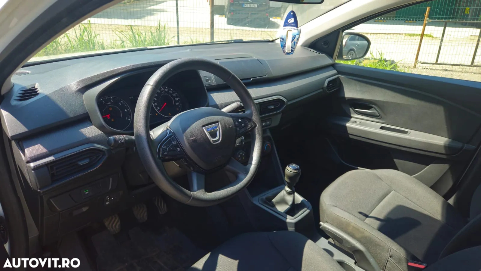 Dacia Logan ECO-G 100 Essential - 13