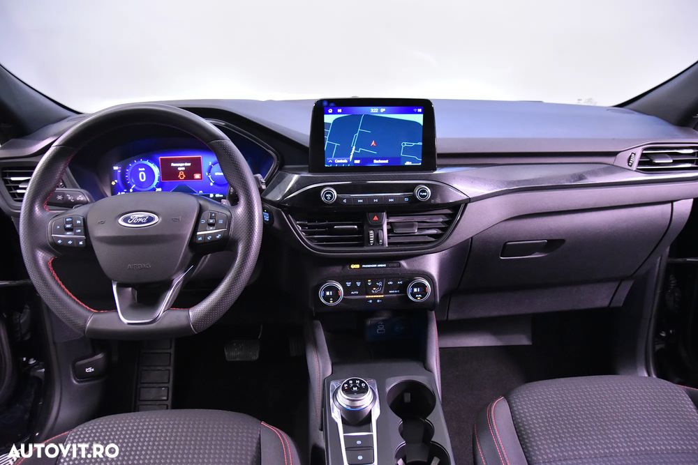 Ford Kuga - 10