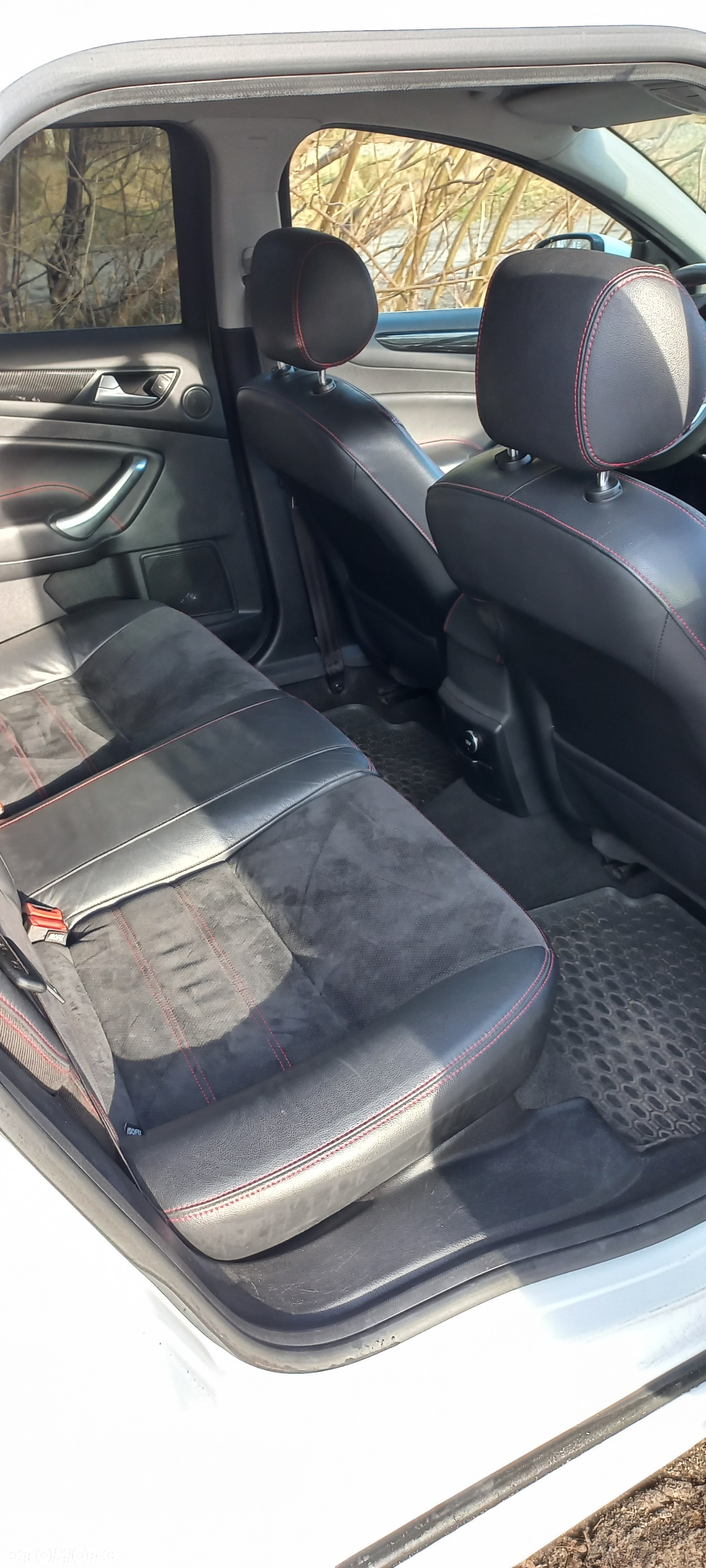 Ford Mondeo 2.0 TDCI Titanium - 12