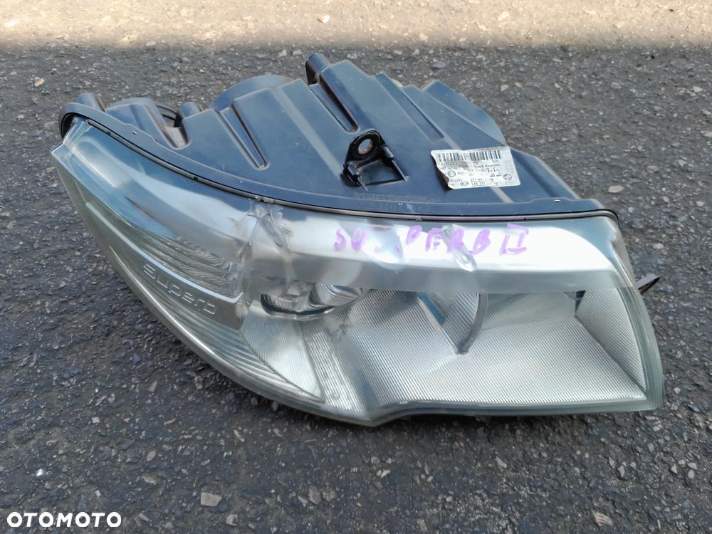 Lampa przednia prawa bi-xenon SKODA Superb II 08-13r. Europa 3T1941016B - 10