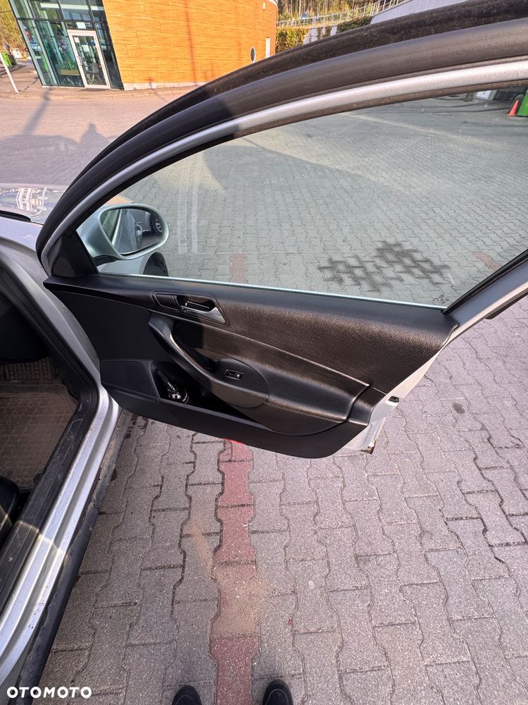 Volkswagen Passat 2.0 TDI DPF Highline DSG - 12