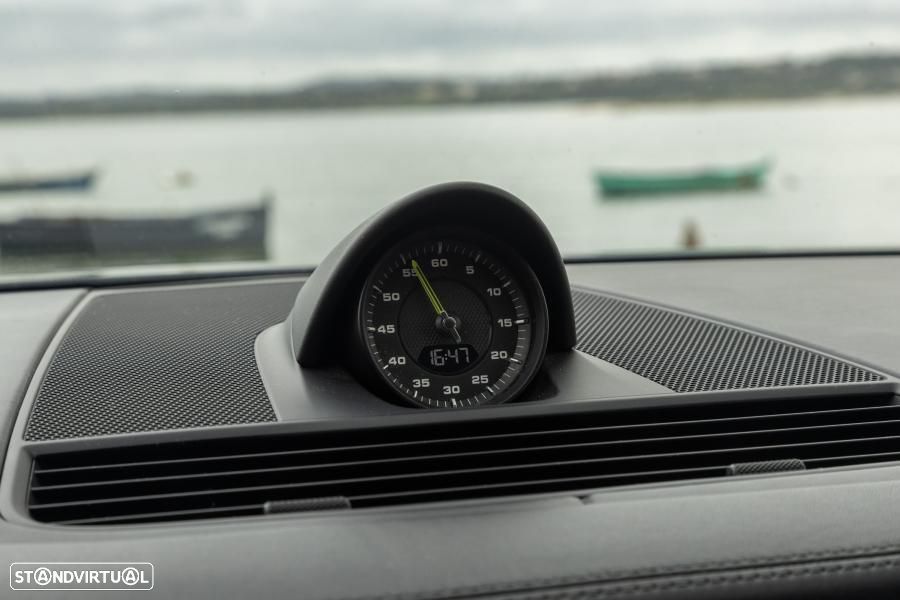 Porsche Panamera Sport Turismo 4 E-Hybrid - 24
