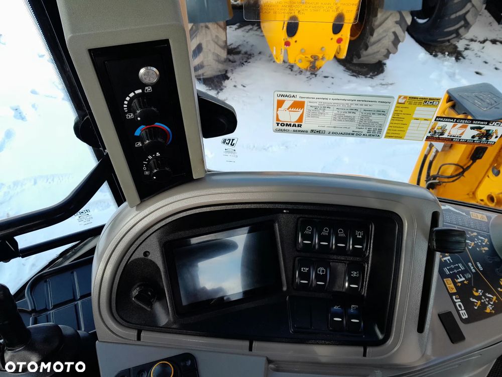 JCB JCB 4CX AEC  2022r - 23